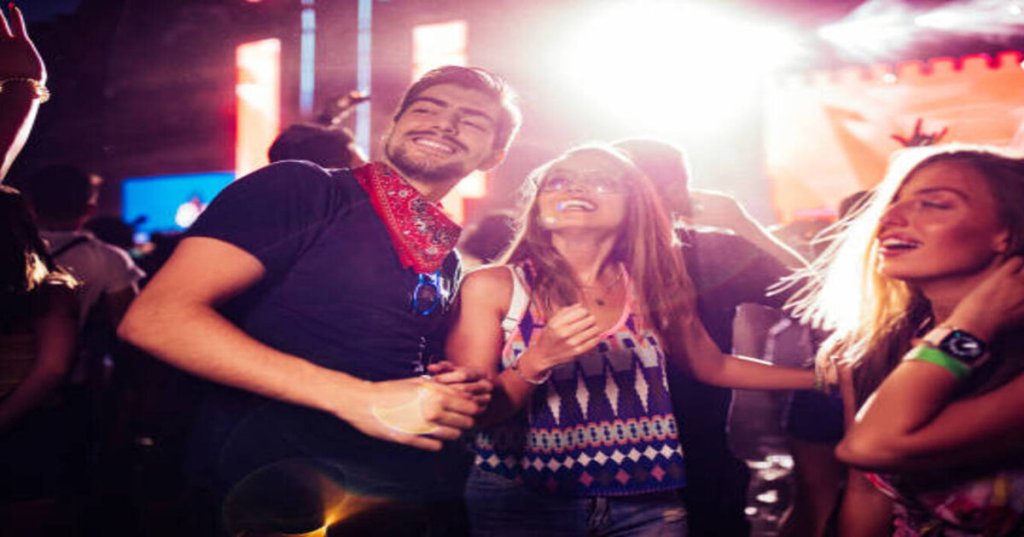 실장으로서의 수입과 커리어 성장